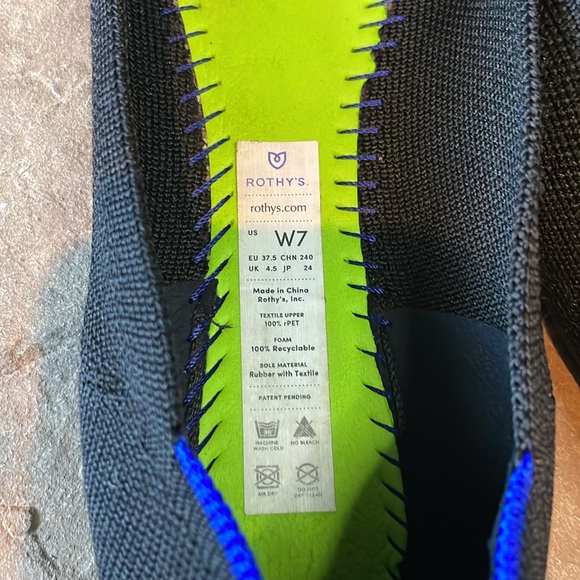 🤩Rothy’s🤩 - Picture 8 of 9